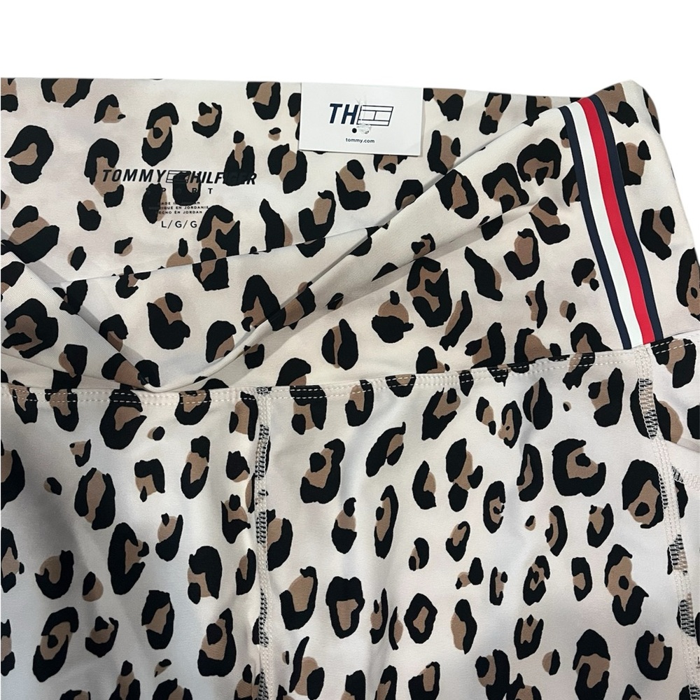 NWT Tommy Hilfiger Athletic Shorts leopard/cheetah print - Picture 4 of 4